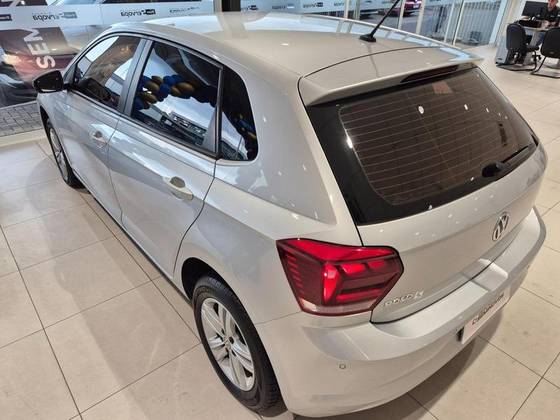 VOLKSWAGEN POLO 1.0 MPI TOTAL FLEX MANUAL